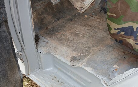 ЛуАЗ 3151, 1996 год, 250 000 рублей, 10 фотография