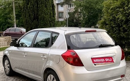 KIA cee'd I рестайлинг, 2007 год, 399 999 рублей, 6 фотография