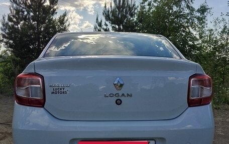 Renault Logan II, 2017 год, 680 000 рублей, 5 фотография
