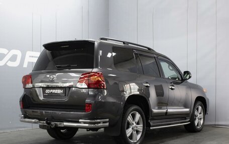 Toyota Land Cruiser 200, 2013 год, 3 900 000 рублей, 2 фотография