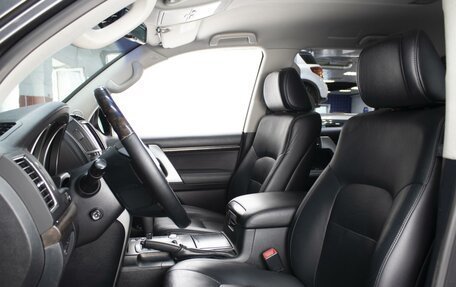 Toyota Land Cruiser 200, 2013 год, 3 900 000 рублей, 8 фотография