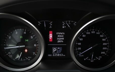 Toyota Land Cruiser 200, 2013 год, 3 900 000 рублей, 15 фотография