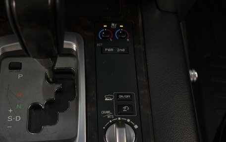 Toyota Land Cruiser 200, 2013 год, 3 900 000 рублей, 19 фотография
