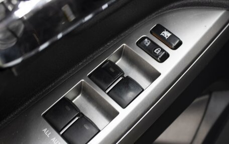 Toyota Land Cruiser 200, 2013 год, 3 900 000 рублей, 20 фотография