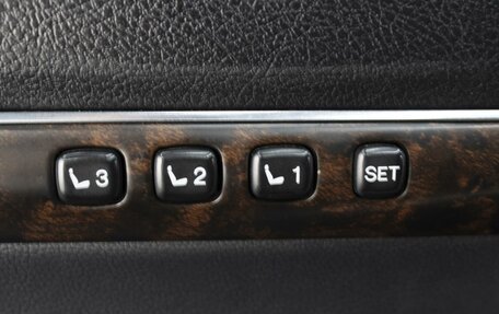 Toyota Land Cruiser 200, 2013 год, 3 900 000 рублей, 21 фотография