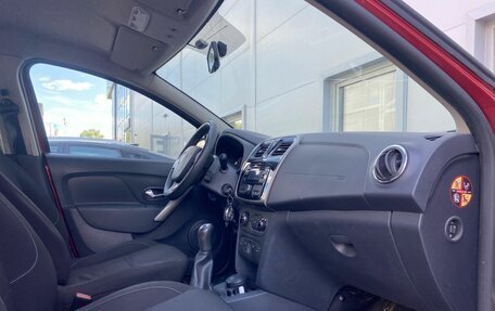 Renault Sandero II рестайлинг, 2015 год, 950 000 рублей, 13 фотография