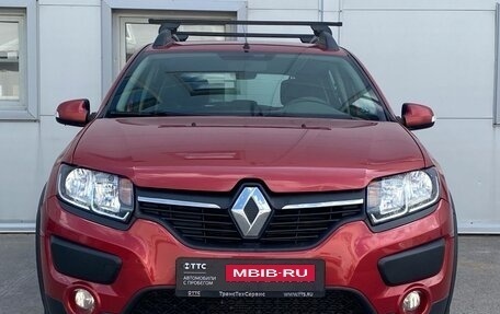 Renault Sandero II рестайлинг, 2015 год, 950 000 рублей, 2 фотография