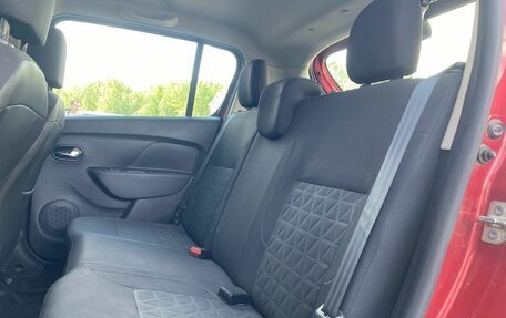 Renault Sandero II рестайлинг, 2015 год, 950 000 рублей, 15 фотография