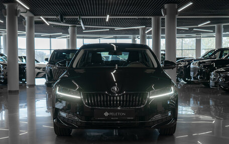 Skoda Superb III рестайлинг, 2025 год, 3 250 000 рублей, 3 фотография