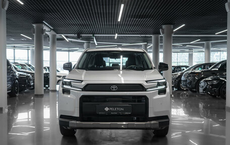 Toyota RAV4, 2026 год, 4 020 000 рублей, 3 фотография