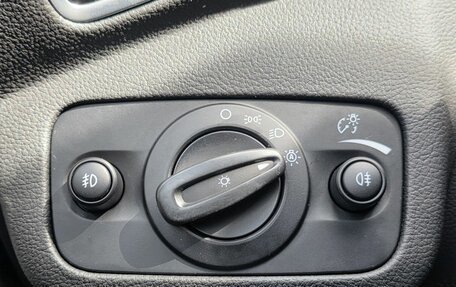 Ford Kuga III, 2015 год, 1 670 000 рублей, 19 фотография