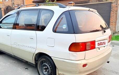 Toyota Ipsum II, 1997 год, 450 000 рублей, 4 фотография
