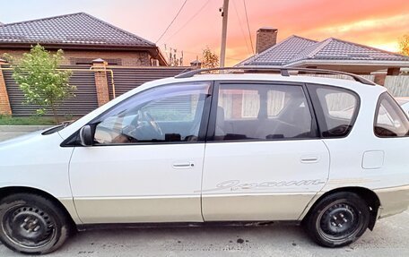 Toyota Ipsum II, 1997 год, 450 000 рублей, 3 фотография