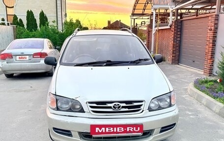 Toyota Ipsum II, 1997 год, 450 000 рублей, 8 фотография