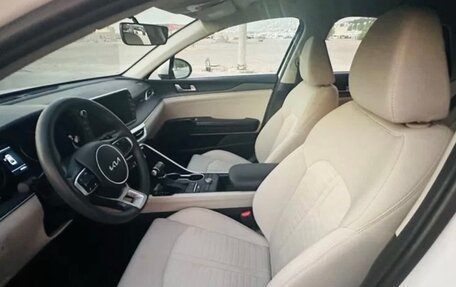 KIA K5, 2022 год, 1 800 000 рублей, 2 фотография