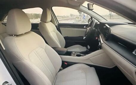 KIA K5, 2022 год, 1 800 000 рублей, 4 фотография