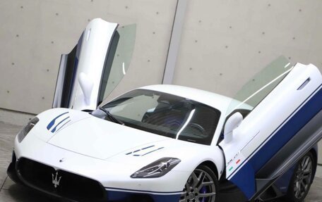 Maserati MC20, 2025 год, 24 500 000 рублей, 3 фотография