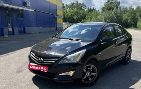 Hyundai Solaris II рестайлинг, 2014 год, 1 100 000 рублей, 2 фотография
