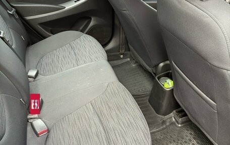 Hyundai Solaris II рестайлинг, 2014 год, 1 100 000 рублей, 8 фотография