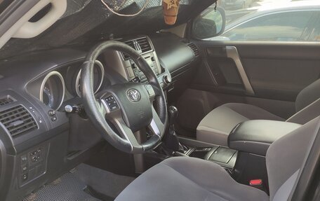 Toyota Land Cruiser Prado 150 рестайлинг 2, 2012 год, 3 250 000 рублей, 6 фотография