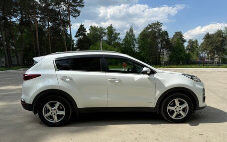 KIA Sportage IV рестайлинг, 2019 год, 2 600 000 рублей, 5 фотография