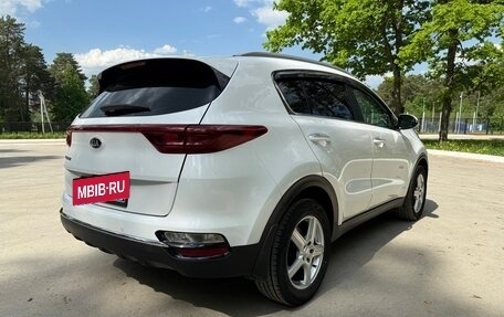 KIA Sportage IV рестайлинг, 2019 год, 2 600 000 рублей, 6 фотография