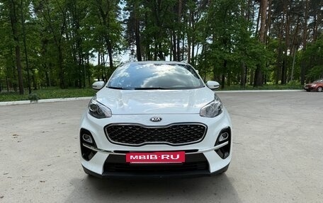 KIA Sportage IV рестайлинг, 2019 год, 2 600 000 рублей, 3 фотография
