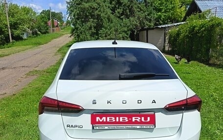 Skoda Rapid II, 2021 год, 1 800 000 рублей, 4 фотография