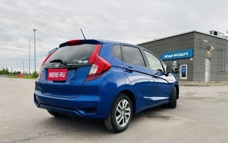 Honda Fit III, 2019 год, 1 300 000 рублей, 3 фотография
