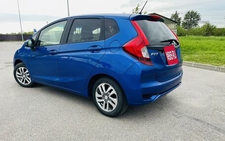 Honda Fit III, 2019 год, 1 300 000 рублей, 6 фотография