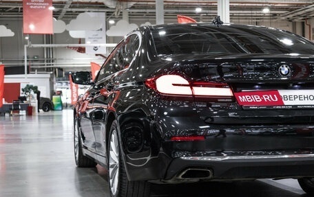 BMW 5 серия, 2021 год, 4 499 000 рублей, 10 фотография