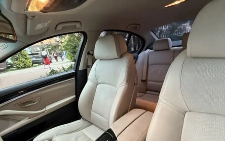 BMW 5 серия, 2014 год, 2 400 000 рублей, 14 фотография