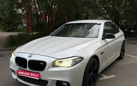 BMW 5 серия, 2014 год, 2 400 000 рублей, 8 фотография