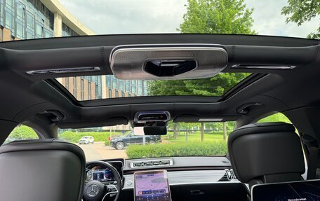 Mercedes-Benz Maybach S-Класс, 2023 год, 28 000 000 рублей, 16 фотография