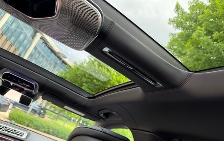Mercedes-Benz Maybach S-Класс, 2023 год, 28 000 000 рублей, 17 фотография