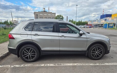 Volkswagen Tiguan II, 2018 год, 2 915 000 рублей, 6 фотография