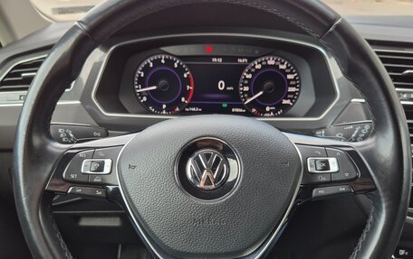 Volkswagen Tiguan II, 2018 год, 2 915 000 рублей, 8 фотография