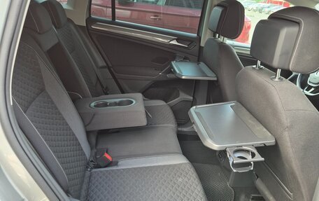 Volkswagen Tiguan II, 2018 год, 2 915 000 рублей, 16 фотография
