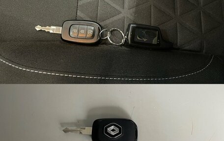 Renault Sandero II рестайлинг, 2017 год, 844 000 рублей, 18 фотография