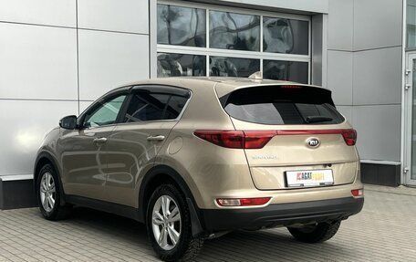 KIA Sportage IV рестайлинг, 2018 год, 1 790 000 рублей, 5 фотография