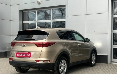 KIA Sportage IV рестайлинг, 2018 год, 1 790 000 рублей, 6 фотография