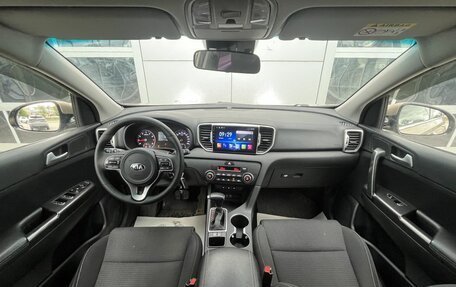 KIA Sportage IV рестайлинг, 2018 год, 1 790 000 рублей, 9 фотография