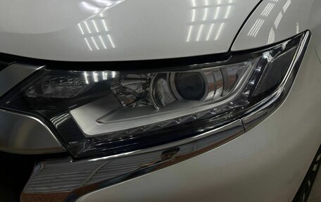Mitsubishi Outlander III рестайлинг 3, 2022 год, 2 550 000 рублей, 9 фотография