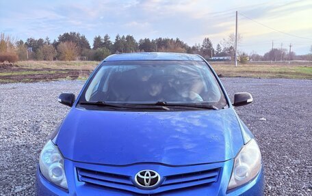 Toyota Auris II, 2011 год, 820 000 рублей, 24 фотография