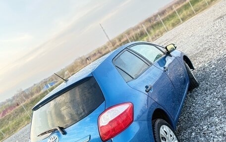 Toyota Auris II, 2011 год, 820 000 рублей, 30 фотография