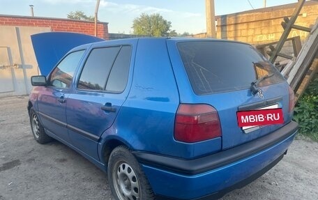 Volkswagen Golf III, 1994 год, 300 000 рублей, 2 фотография