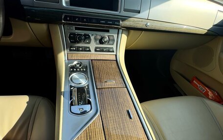 Jaguar XF I рестайлинг, 2012 год, 700 000 рублей, 6 фотография