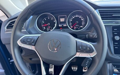 Volkswagen Tiguan II, 2021 год, 2 200 000 рублей, 16 фотография