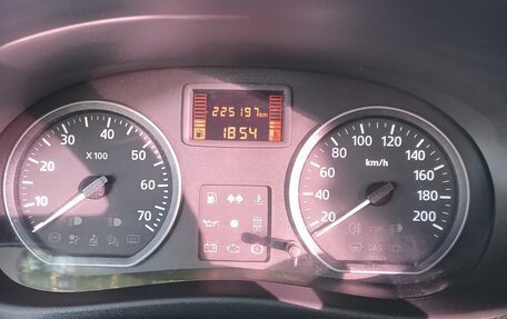 Renault Logan I, 2010 год, 550 000 рублей, 24 фотография
