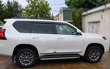 Toyota Land Cruiser Prado 150 рестайлинг 2, 2021 год, 5 200 000 рублей, 4 фотография